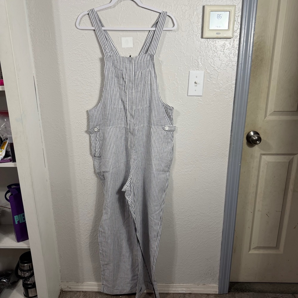 Sonoma Now + Gen Striped Linen Blend Overall Medium Wide Leg Jumpsuit Blue White